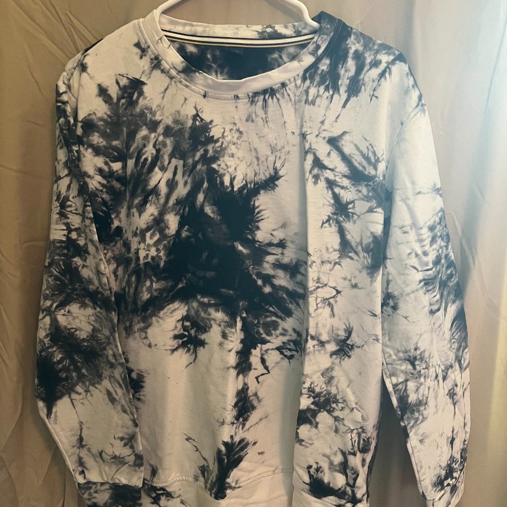 H & M Long Sleeve Marble Shirt